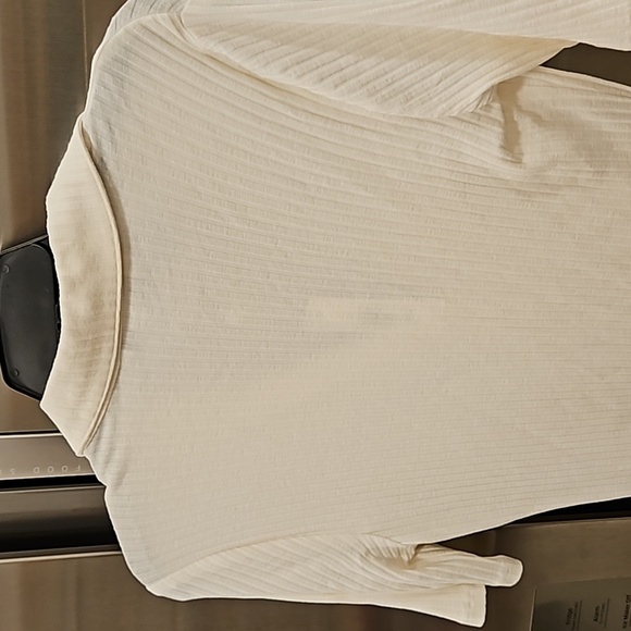 💕TRINA TURK💕 Ribbed Knit Nishi 2 Top ~ White Medium M NWT - Picture 10 of 14